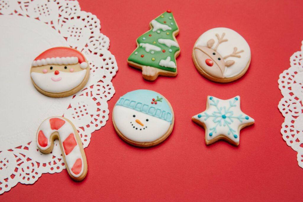 A Cookie Decorator’s Guide to Mastering Royal Icing Consistencies