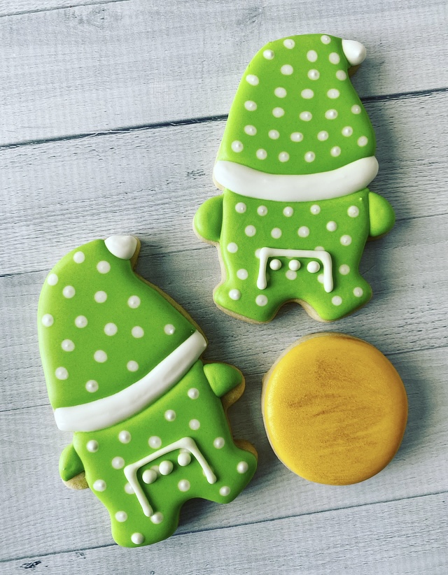 Gnome cookies decorated