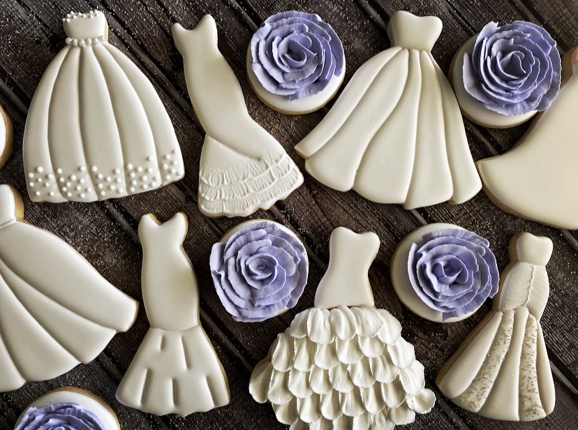 wedding dress cookies