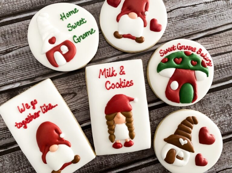 Simple, yet Adorable Holiday Gnome Cookies
