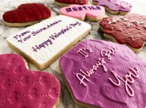 Beautiful Valentine’s Day Embossed Parchment Paper Cookie Designs!