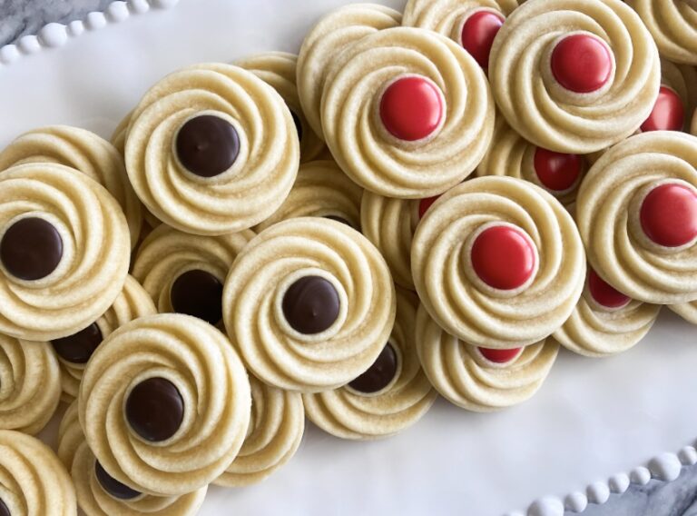 Learn How To Use Cookie Stamps for Amazing, Beautiful Cookie Designs!
