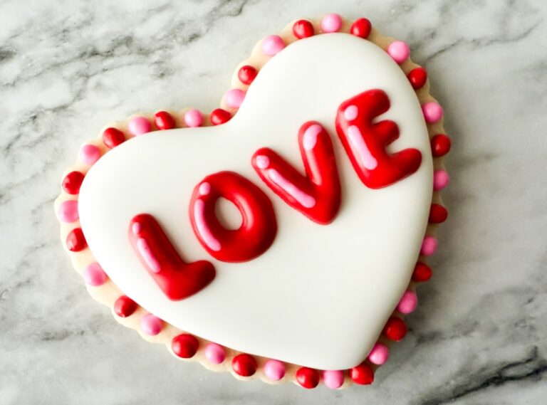 Puffy Valentine’s Cookies To Make You Swoon!